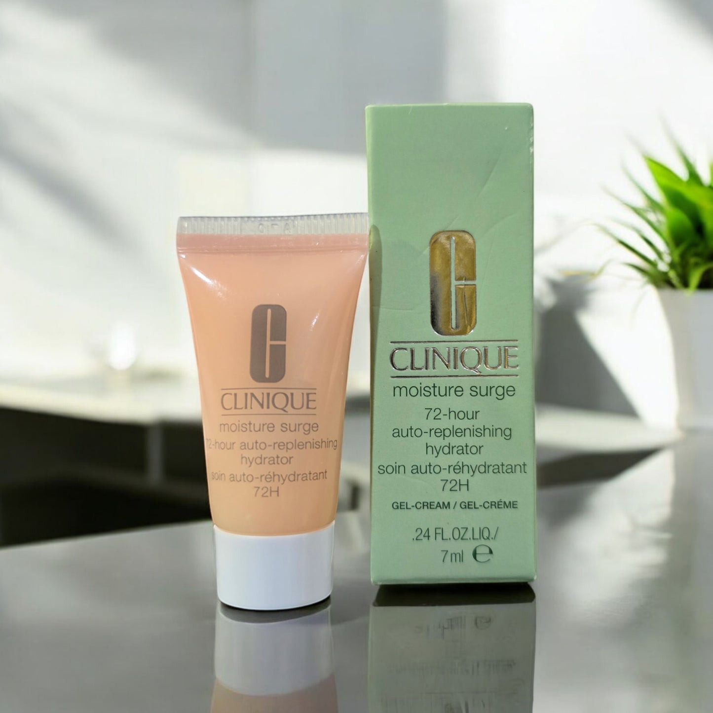 Clinique Moisture Surge 72 Hour Auto Replenishing Hydrator NIB 7ml/0.24oz Travel