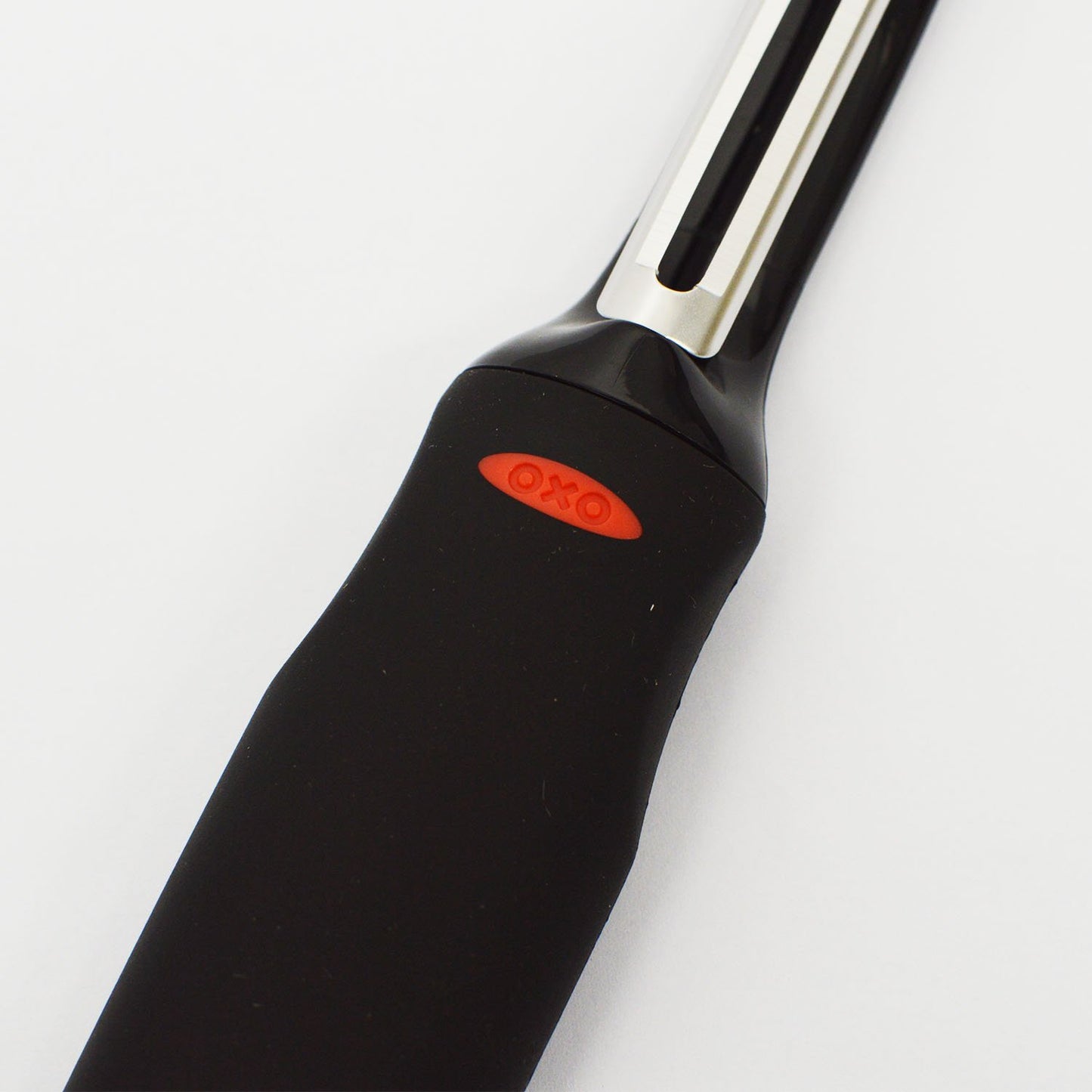 OXO SoftWorks Swivel Peeler, 1-Pack, Black