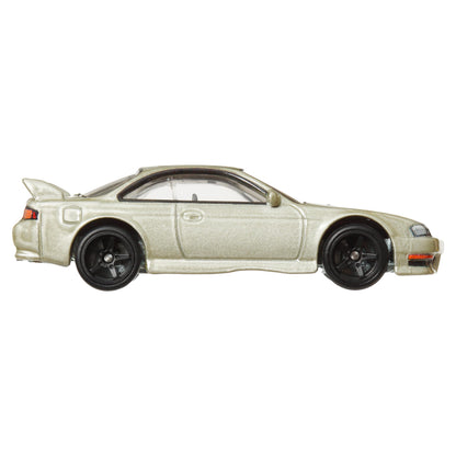 Hot Wheels Premium Car Culture Collectible Toy Car, 1:64 Scale Die-Cast Nissan Silvia S14, Slide Street Vehicle with Real Riders Tires