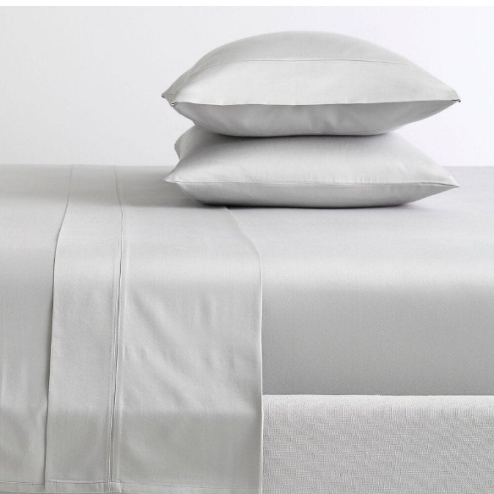 Pottery Barn 700-Thread-Count Sateen Sheet Set, Cal King Smoke Gray, NWT!