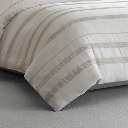 Vera Wang Pucker Grid