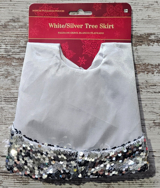 16” Diameter Tree Skirt - White/Silver Sequins