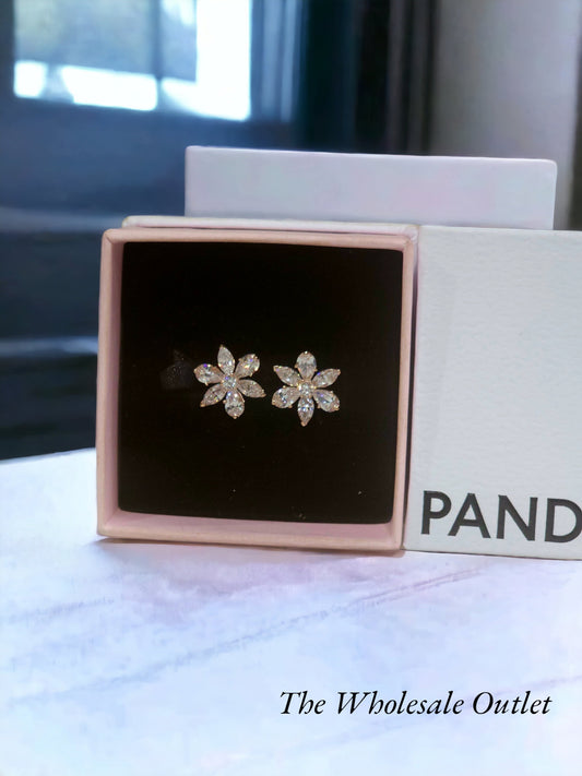 Authentic Pandora Sparkling Herbarium Cluster Stud Earrings 282407C01 w/Gift Box