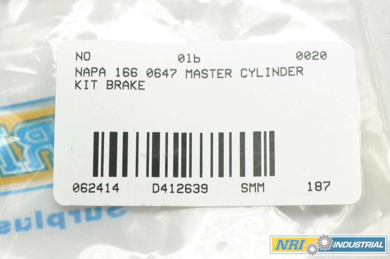 NEW Napa 166 0647 MASTER CYLINDER KIT BRAKE D412639