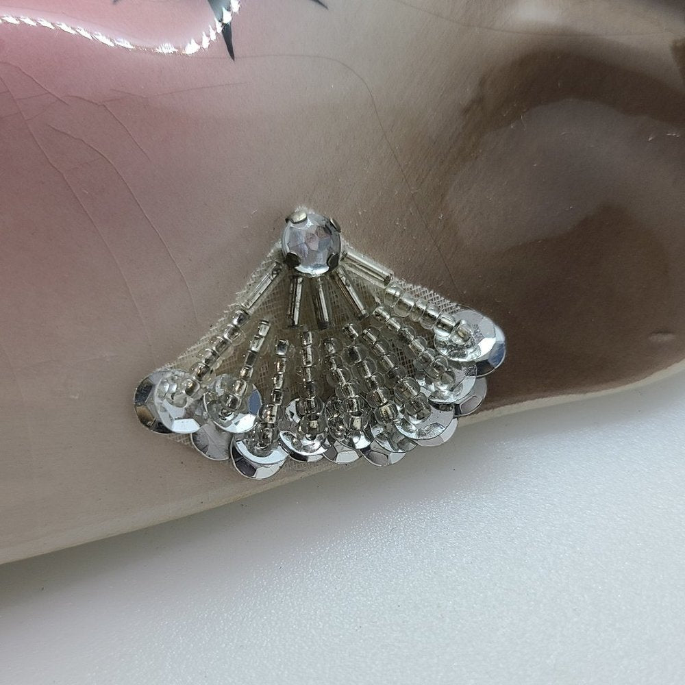 Unique Creations Lady Hanging Mask 793/1000