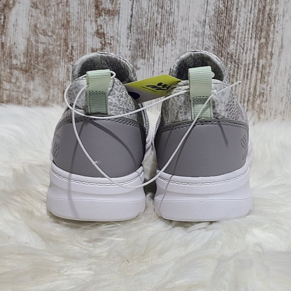 Responsible Style All in Motion Women's Gray Sneaker's Size 6 NWT!
